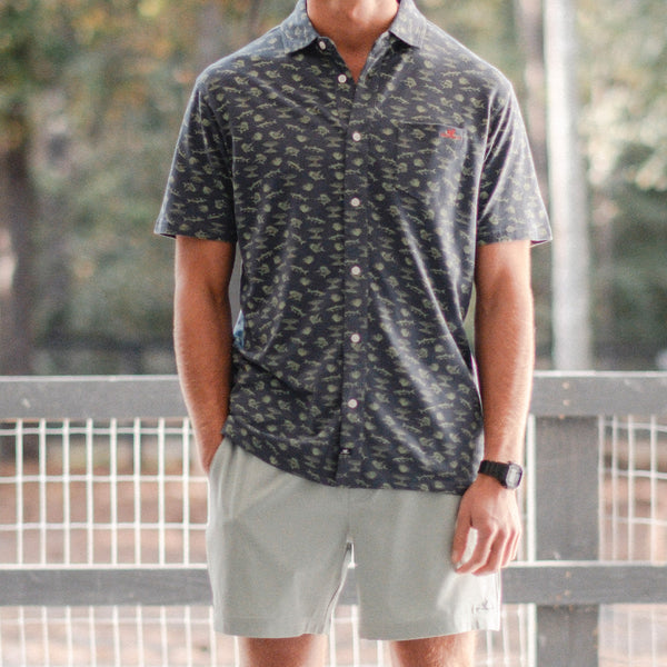 <Polos & Button Ups>